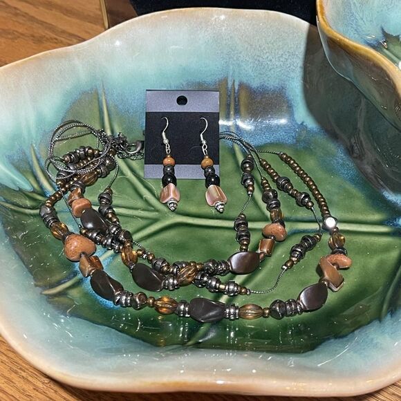 Handcrafted Hand Beaded Glass Bead Multi Strand Necklace + Earrings - Picture 2 of 3